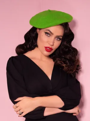 Vintage-Style Beret in Slime Green