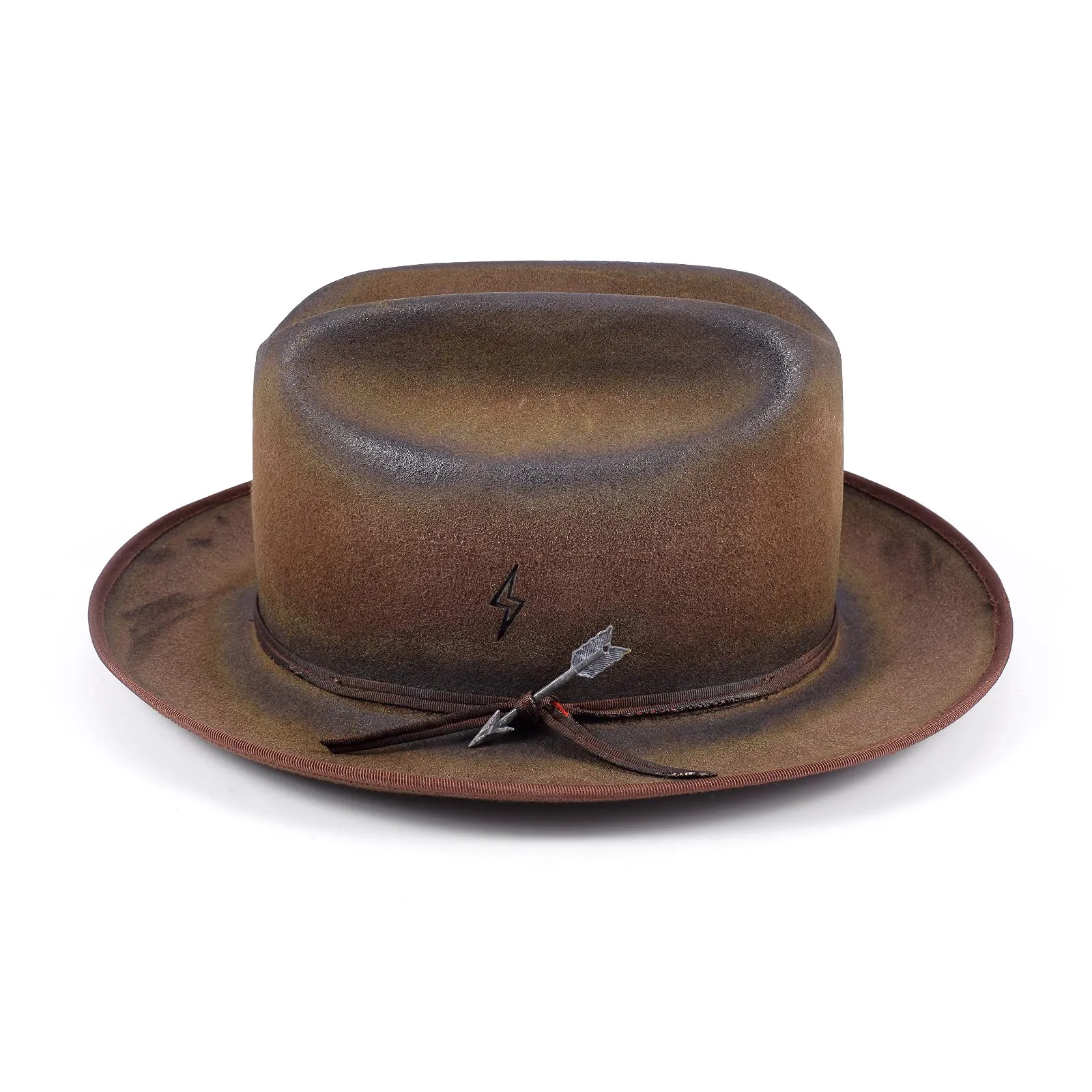 Zenith - Distressed Finish Arrow Sign Vintage Western Hat